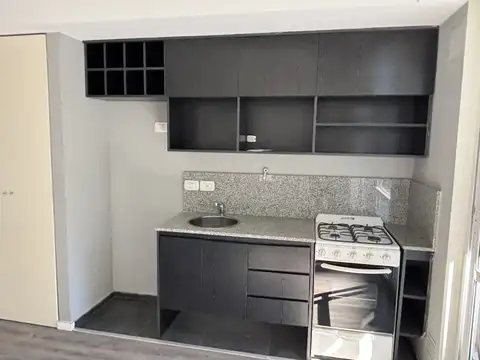 Dorrego 2400, Piso 2