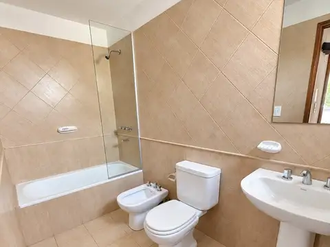 Departamento en Alquiler de 3 ambientes