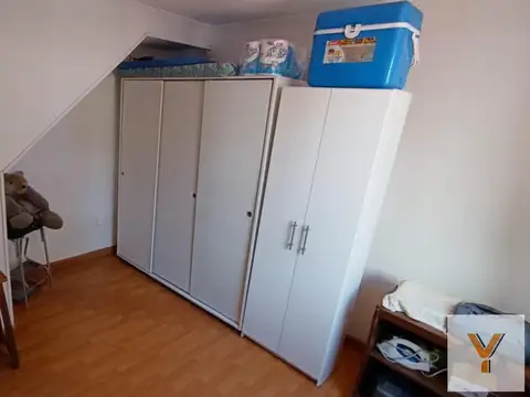 Depto Tipo Casa en Venta con 1 cocheras