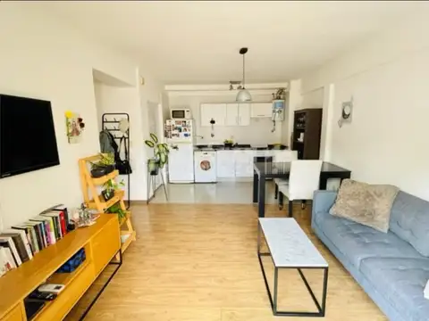 Departamento en Alquiler con 1 cocheras