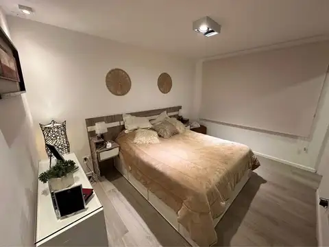 DUPLEX EN VENTA - 3 DORMITORIOS - DOCTA  