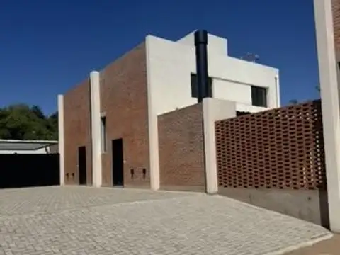 Casa en Venta en La Calera, USD 135.000