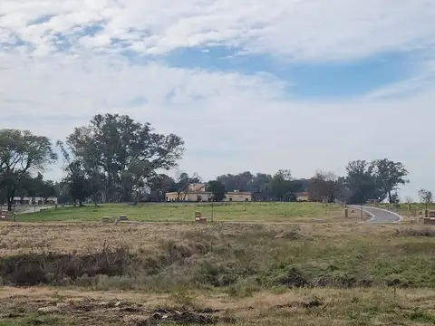Lote en venta de 802m2 en Estancia Carabassa, Pilar, Gba Norte