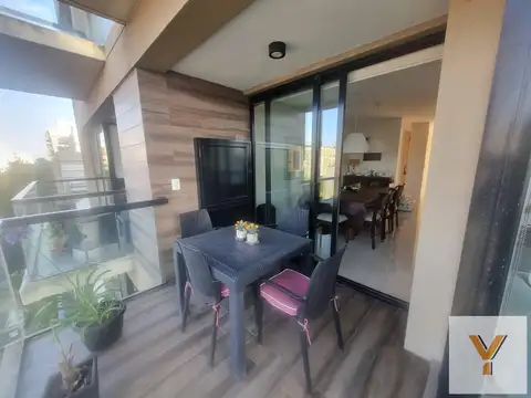 Departamento en Venta con 1 cocheras