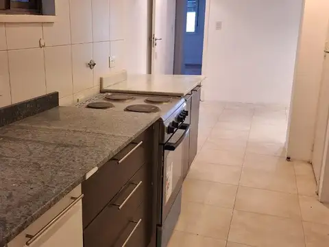 Departamento en Alquiler en Recoleta, USD 1.000