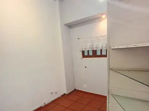 Oficina en Alquiler en Recoleta, $ 450.000