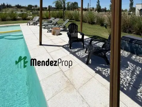 Casa en Venta en Fincas de San Vicente, USD 210.000