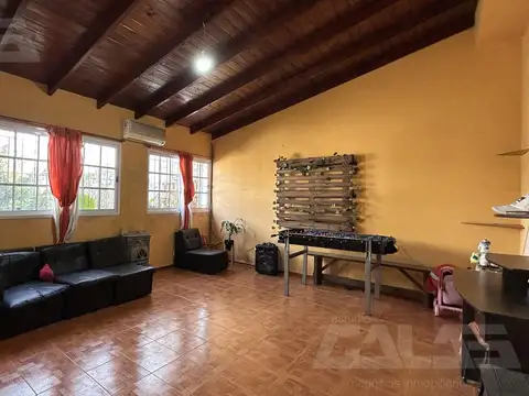 Casa 3 ambientes con 1 baño