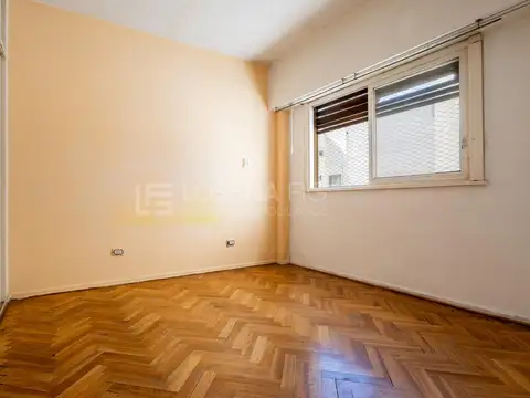 Departamento en Venta en Flores, USD 109.000