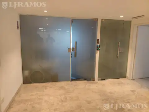 Oficina Monoambiente con 2 baños