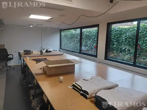 Oficina en Alquiler al Oeste