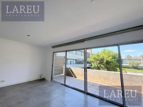 Departamento en Alquiler en Bosque Alto, $ 1.000.000