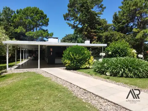 Departamento en Alquiler Temporal en Punta del Este, USD 5.500