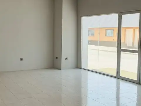 Local en Venta en San Miguel del Monte, USD 145.000