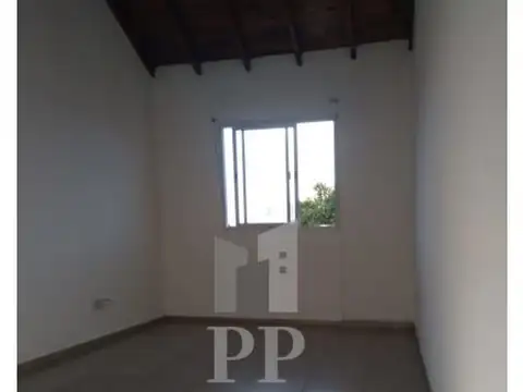 Depto Tipo Casa en Venta en Villa Luzuriaga, USD 46.999