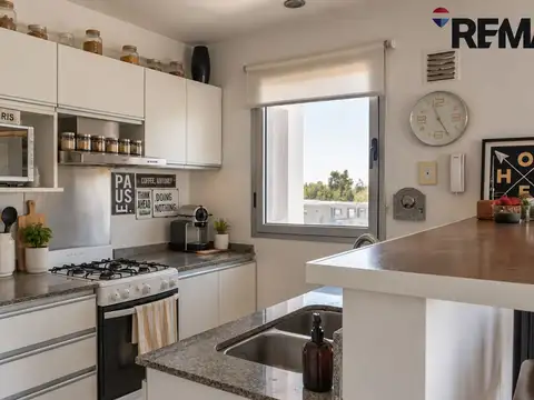Departamento en Venta con 1 cocheras