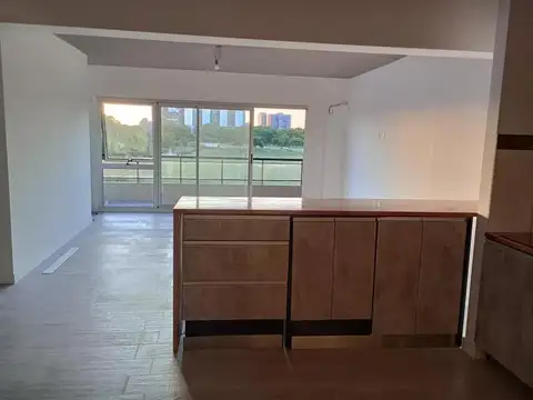Departamento en venta - 2 Dormitorios 1 Baño - 78Mts2 - Parque Patricios
