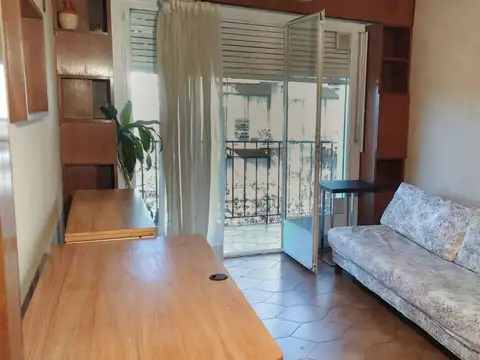 Av San Martin 4400 Agronomía 3amb U$135.000