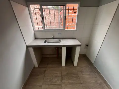 Departamento en Alquiler en Moreno, $ 300.000