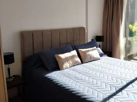 Departamento en Alquiler Temporal en Coghlan, $ 950.000