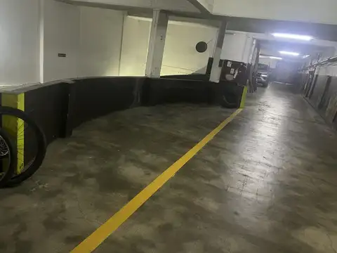 COCHERA FIJA CUBIERTA RECOLETA