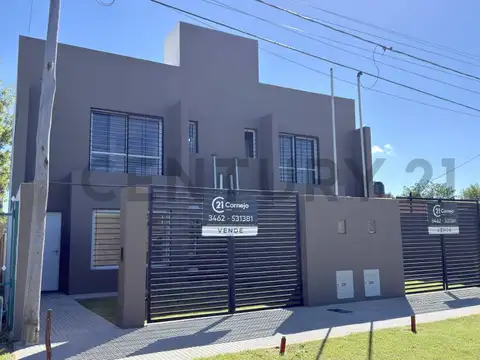 Cayetano Silva 200, Piso 0