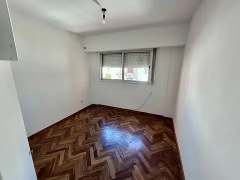 Departamento en Alquiler en Martín, $ 650.000