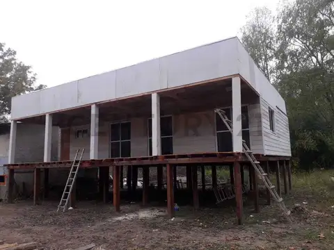 VENTA CASA ARROYO LAS CAÑAS ISLAS DEL DELTA SAN FERNANDO
