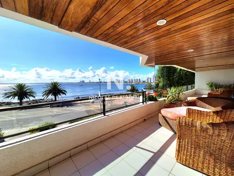 Departamento en Venta de 4 ambientes