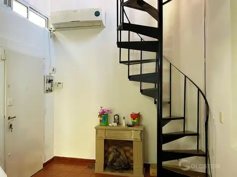 Depto Tipo Casa 4 ambientes con 2 baños