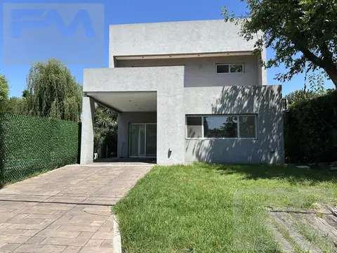 Casa en Country Banco Provincia-ALQUILER ANUAL