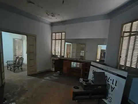 Depto Tipo Casa Monoambiente con 3 baños