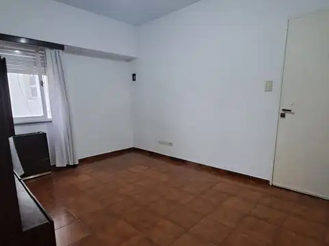 Departamento en Alquiler en Ramos Mejia Norte, $ 450.000