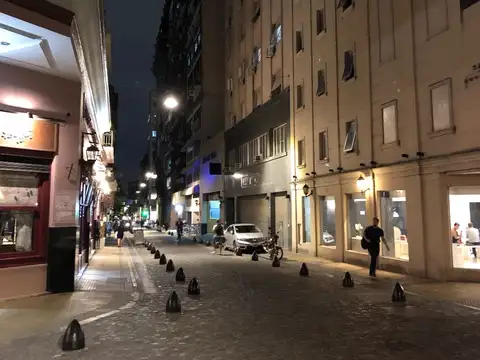 PERU 300, Piso 5