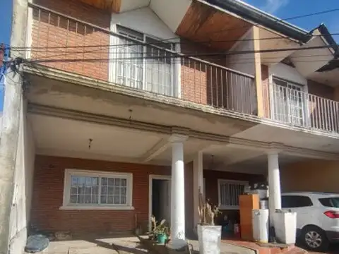 Duplex 4 ambientes en venta en Don torcuato