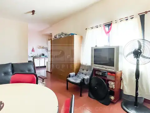 Cerrito al 2900 y Velez Sarsfield (calle cortada)