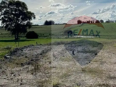 VENTA DE TERRENO, BARRIO LOS CIPRESES