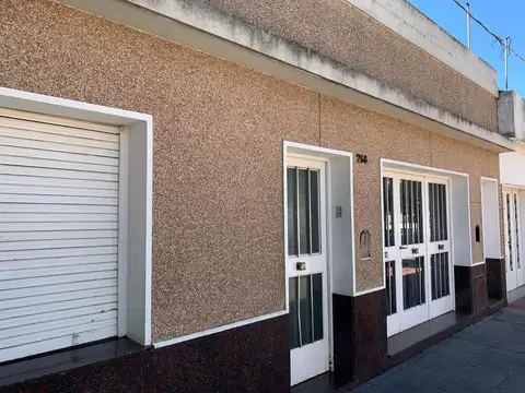 Lavalle e/ Brandsen y Coronel Suarez