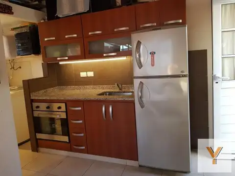 Depto Tipo Casa 4 ambientes con 3 baños