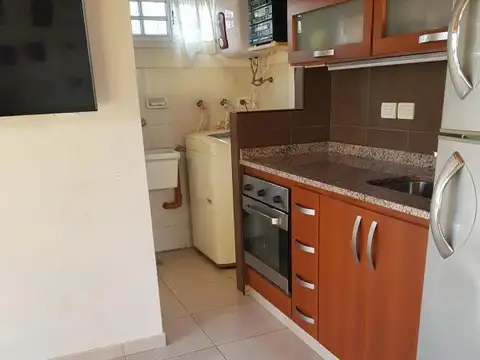Depto Tipo Casa 4 ambientes con 3 baños