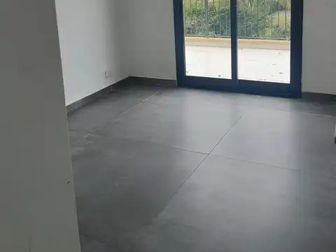 Casa en venta - 4 Dormitorios 4 Baños - 775mts2 - Escobar