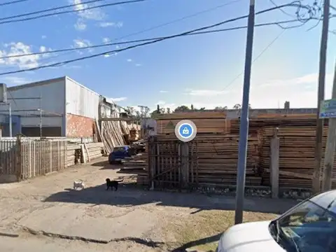 Av. del Sesquicentenario 300