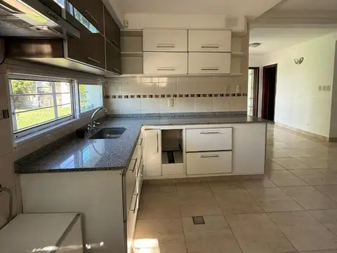 Casa en Venta en San Jose del Rincon, USD 195.000