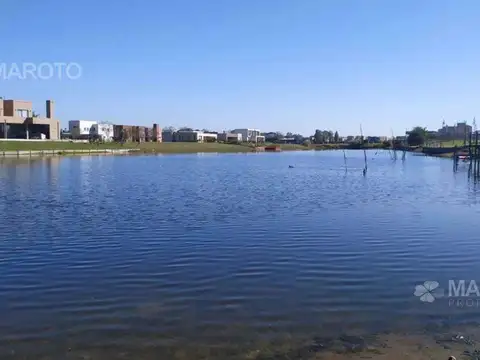 Terreno en Venta de 925,0 m2