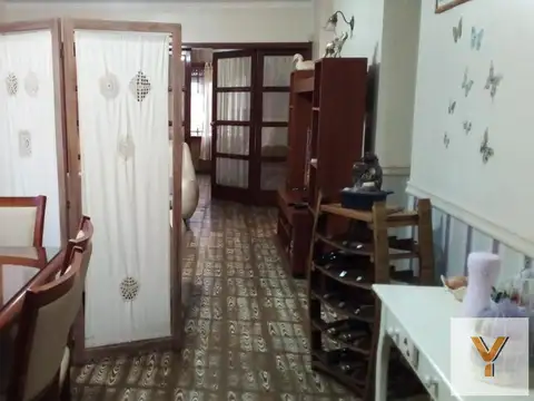 Casa 7 ambientes con 3 baños