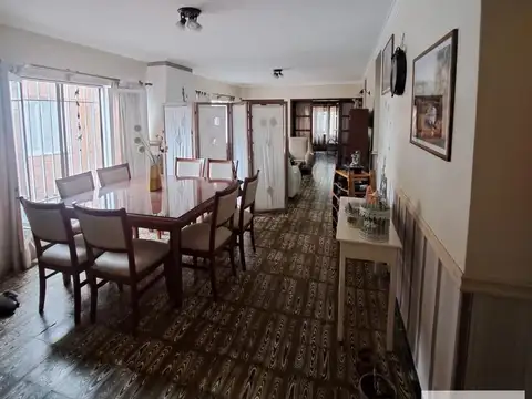 Casa en Venta en Godoy Cruz, USD 140.000