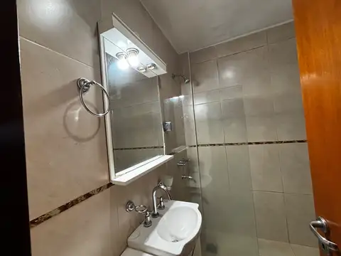 Santiago del Estero 500, Piso 5