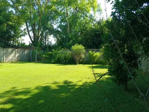 VENTA CASA 4 AMBIENTES LA REJA MORENO LOTE  1092M2