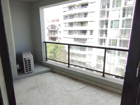 Franklin D. Roosevelt 3100, Piso 5