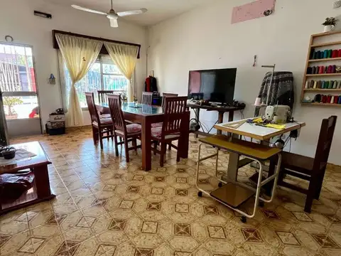 CASA 4 AMBIENTES EN VENTA EN TEMPERLEY